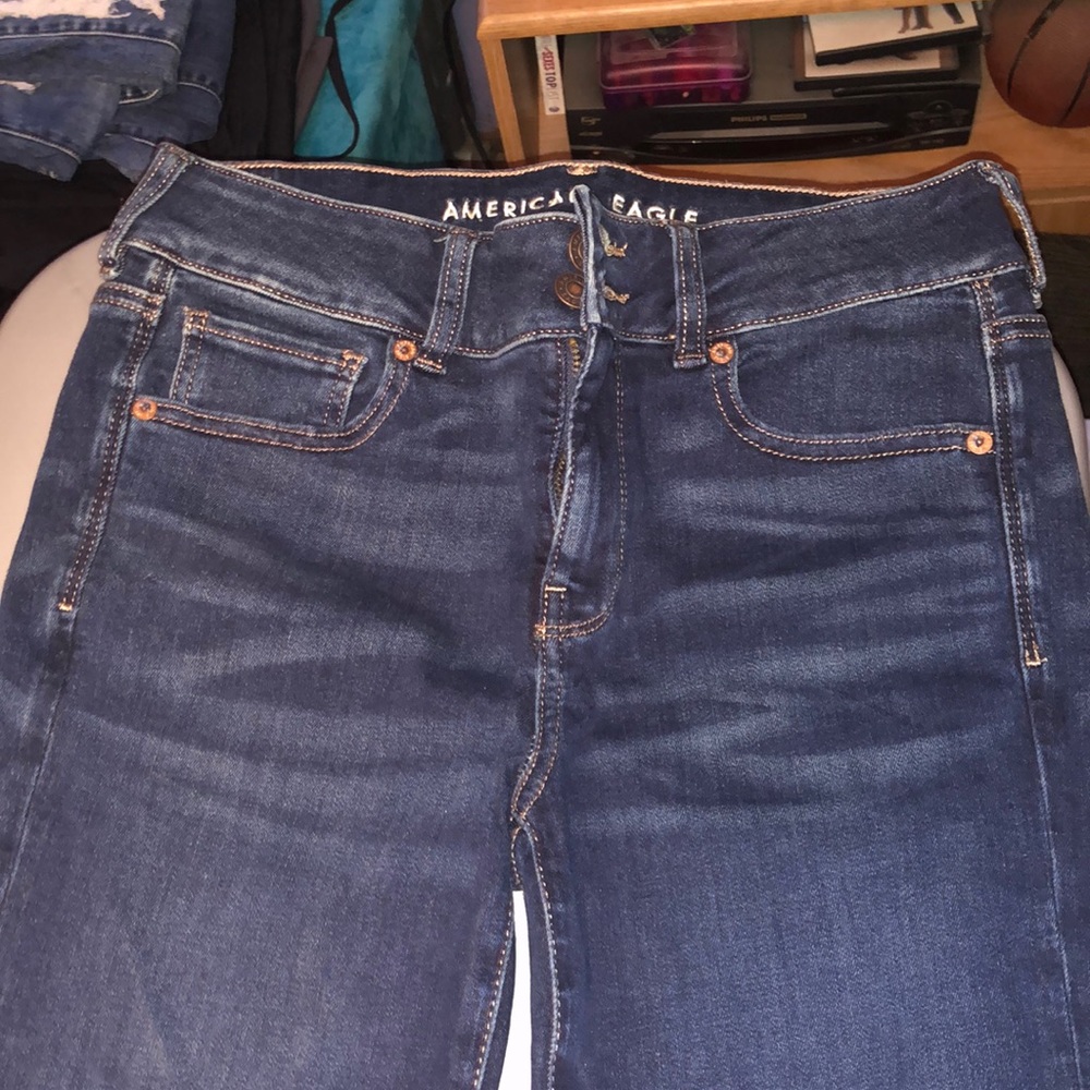 Size 8 American Eagle capri pants